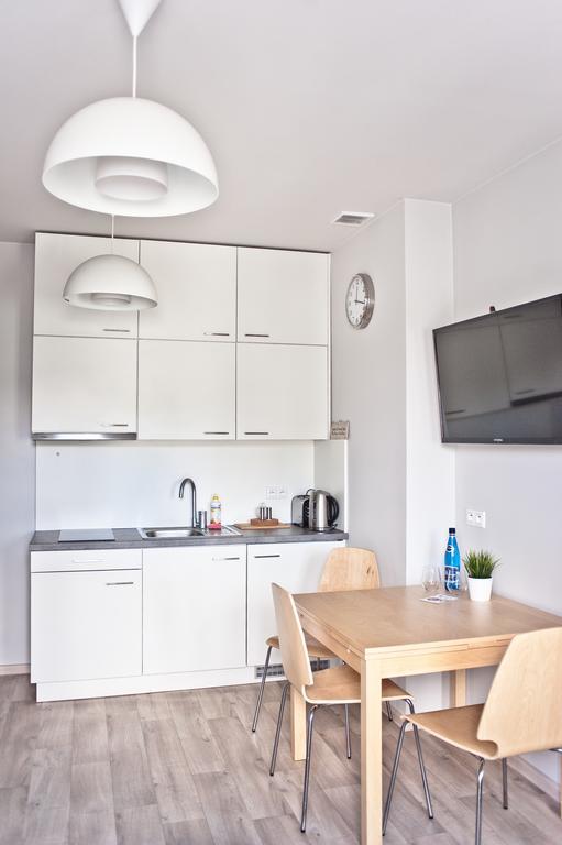 Apartamenty Leszno レシュノ 部屋 写真