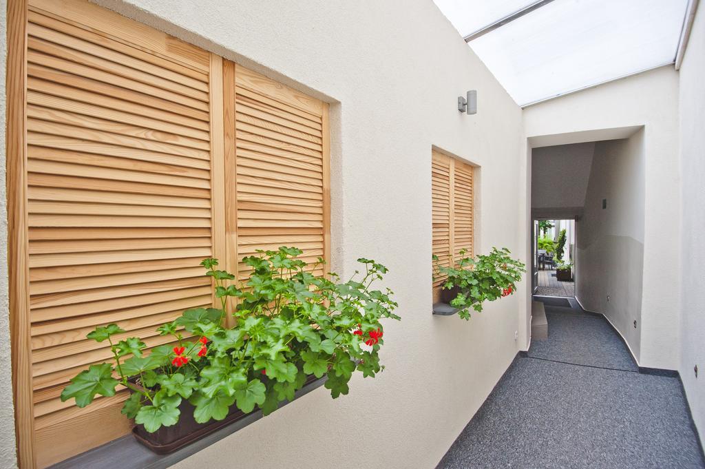Apartamenty Leszno レシュノ エクステリア 写真